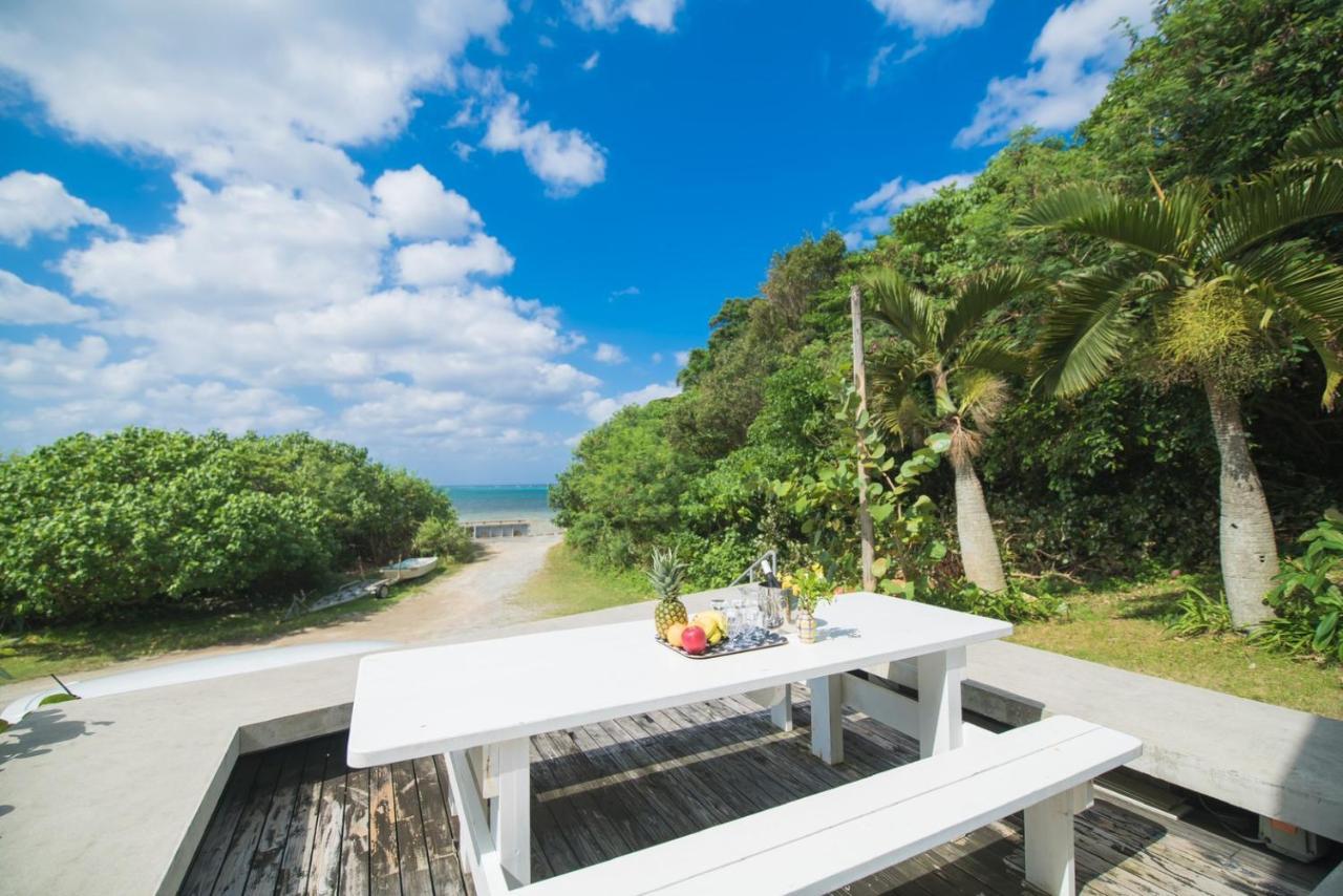Flex Beach House Мотобу Экстерьер фото